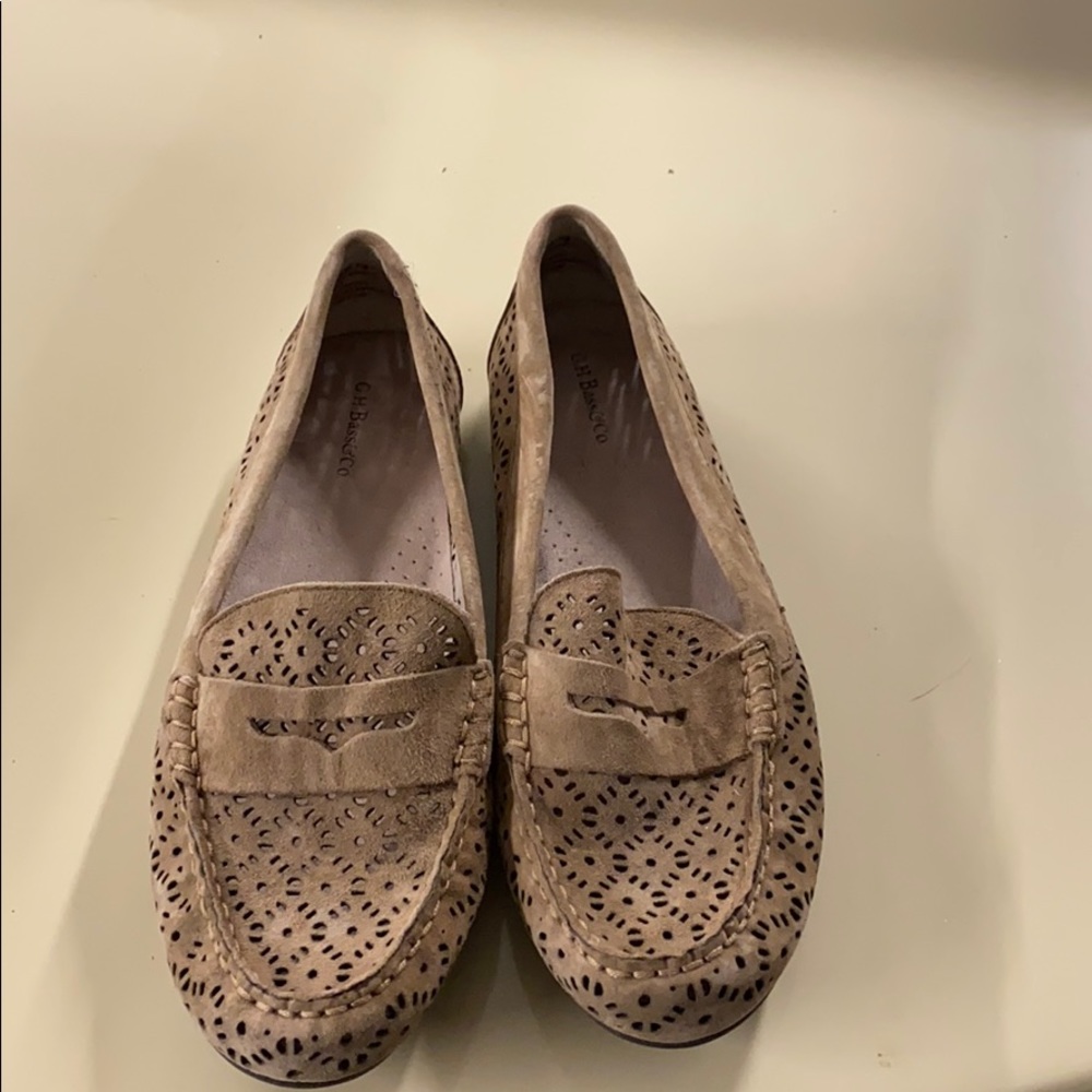 Eyelet perforated penny loafers - Picture 1 of 5